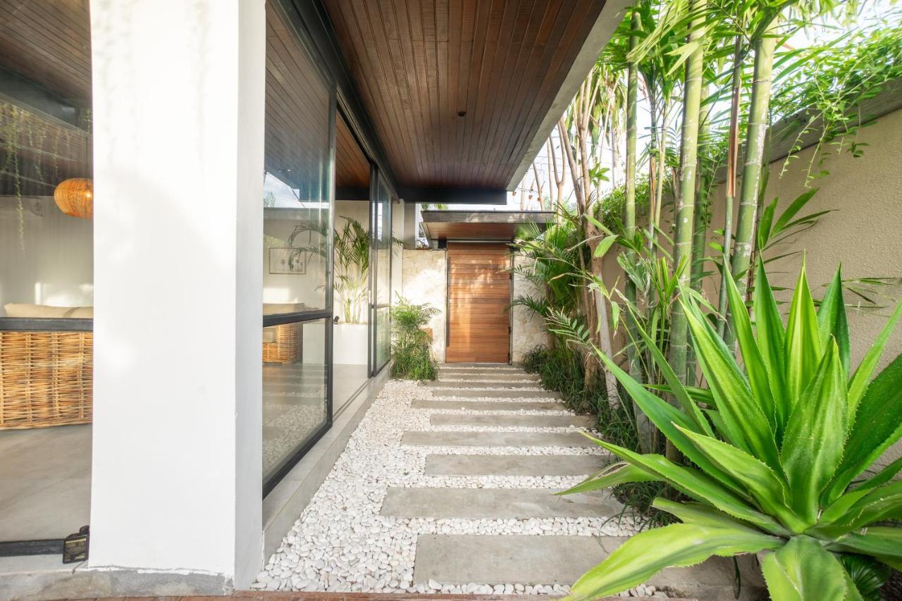 Suncoast Villa Badung  Extérieur photo